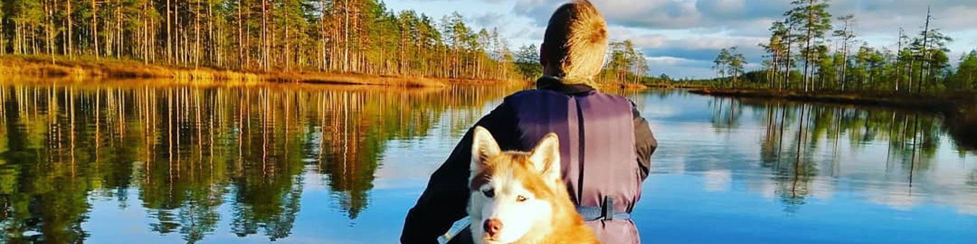 HÖSTPADDLING OCH VANDRING ISALAMAJÄRVI NATIONALPARKCamilla Sandström & Jesper Holmstedt